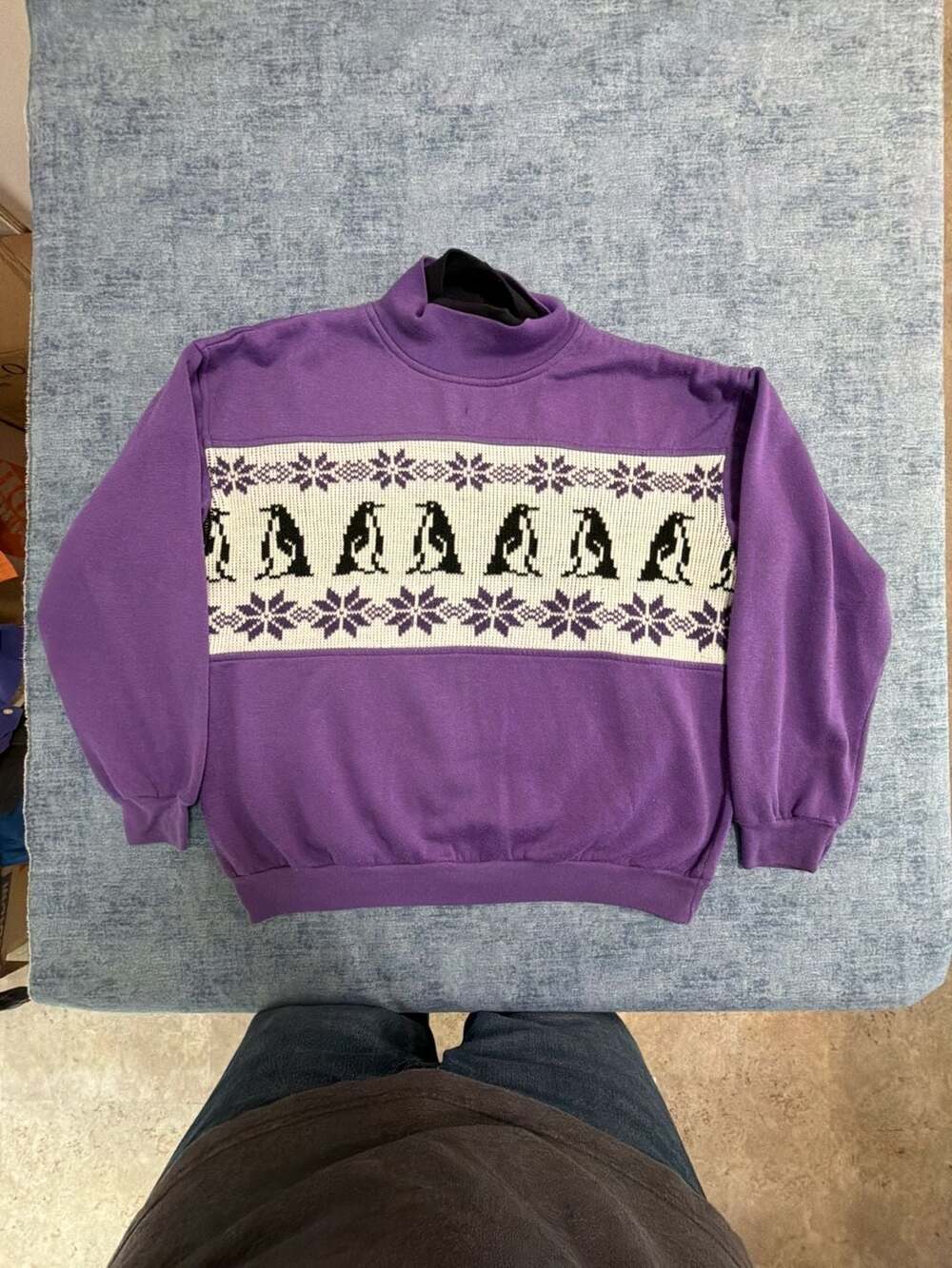 Justin Allen Penguin Turtleneck Sweater Size M Purple